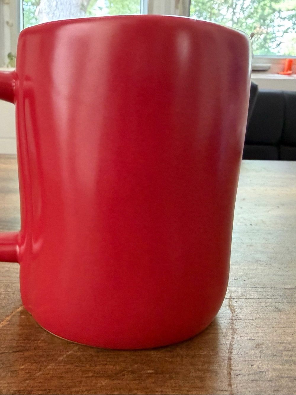 Rae Dunn “Hugs and Kisses” mug - Picture 3 of 4